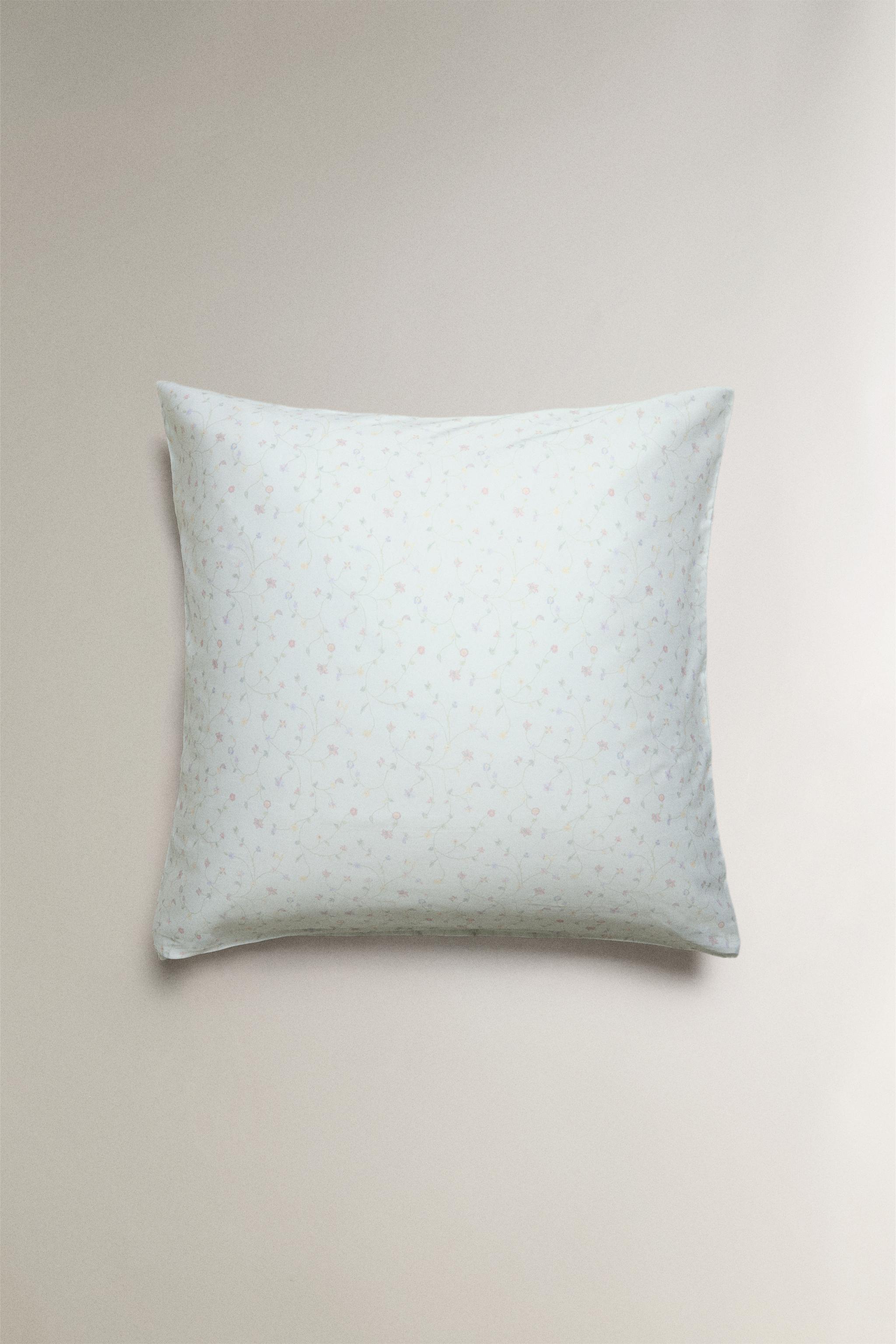 TAIE D’OREILLER SATIN MINI-FLEURS