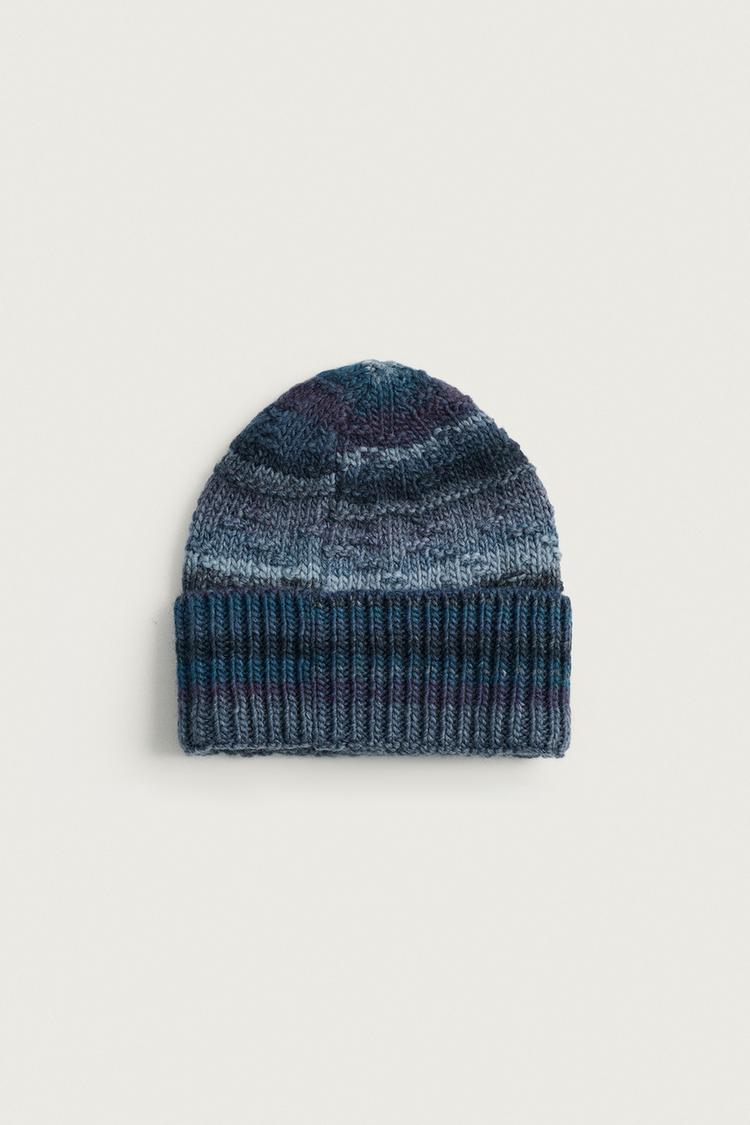 WOOL BLEND KNIT BEANIE — Midnight blue
