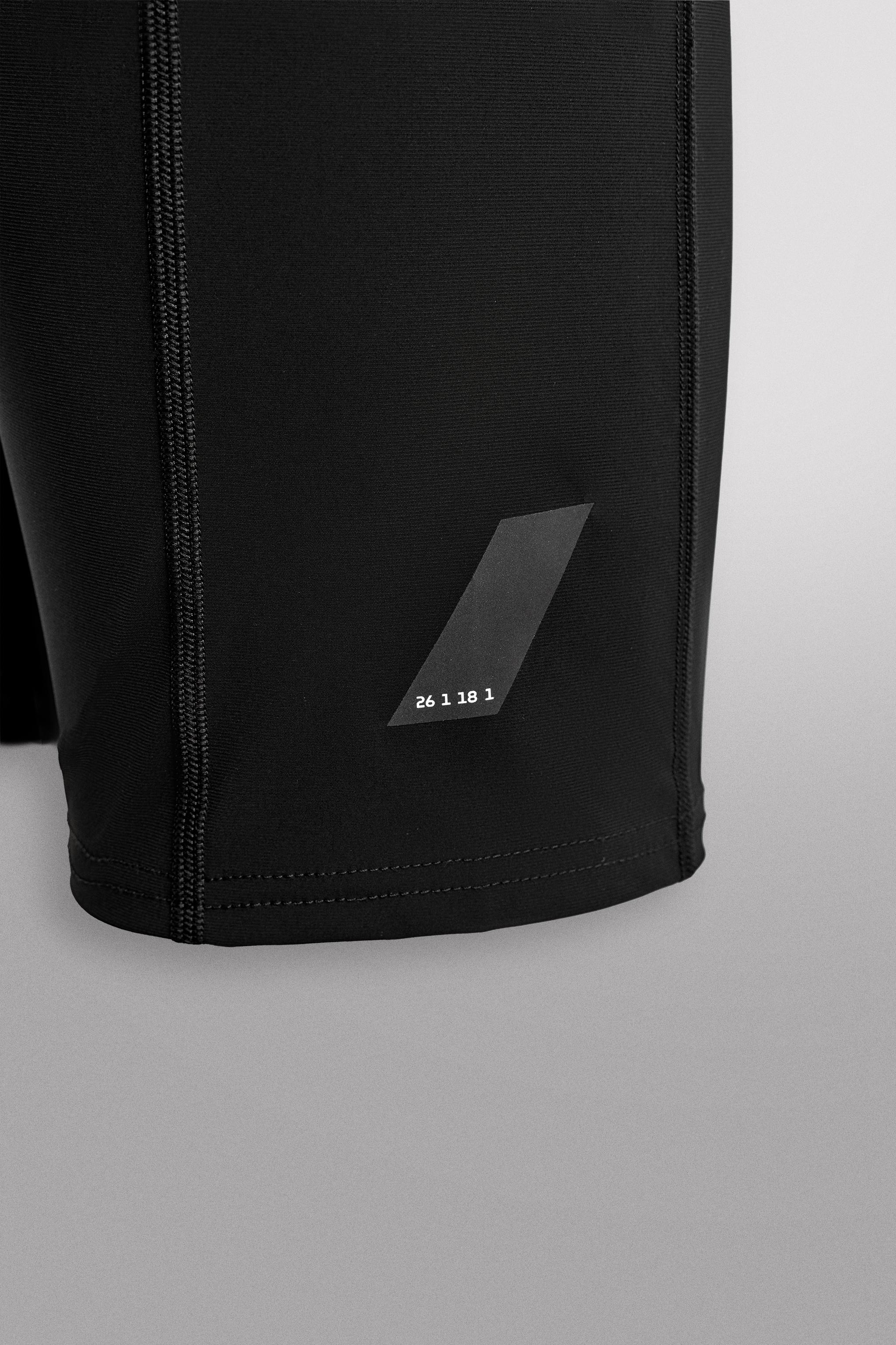 TRAINING LEGGINGS - Black | ZARA United States