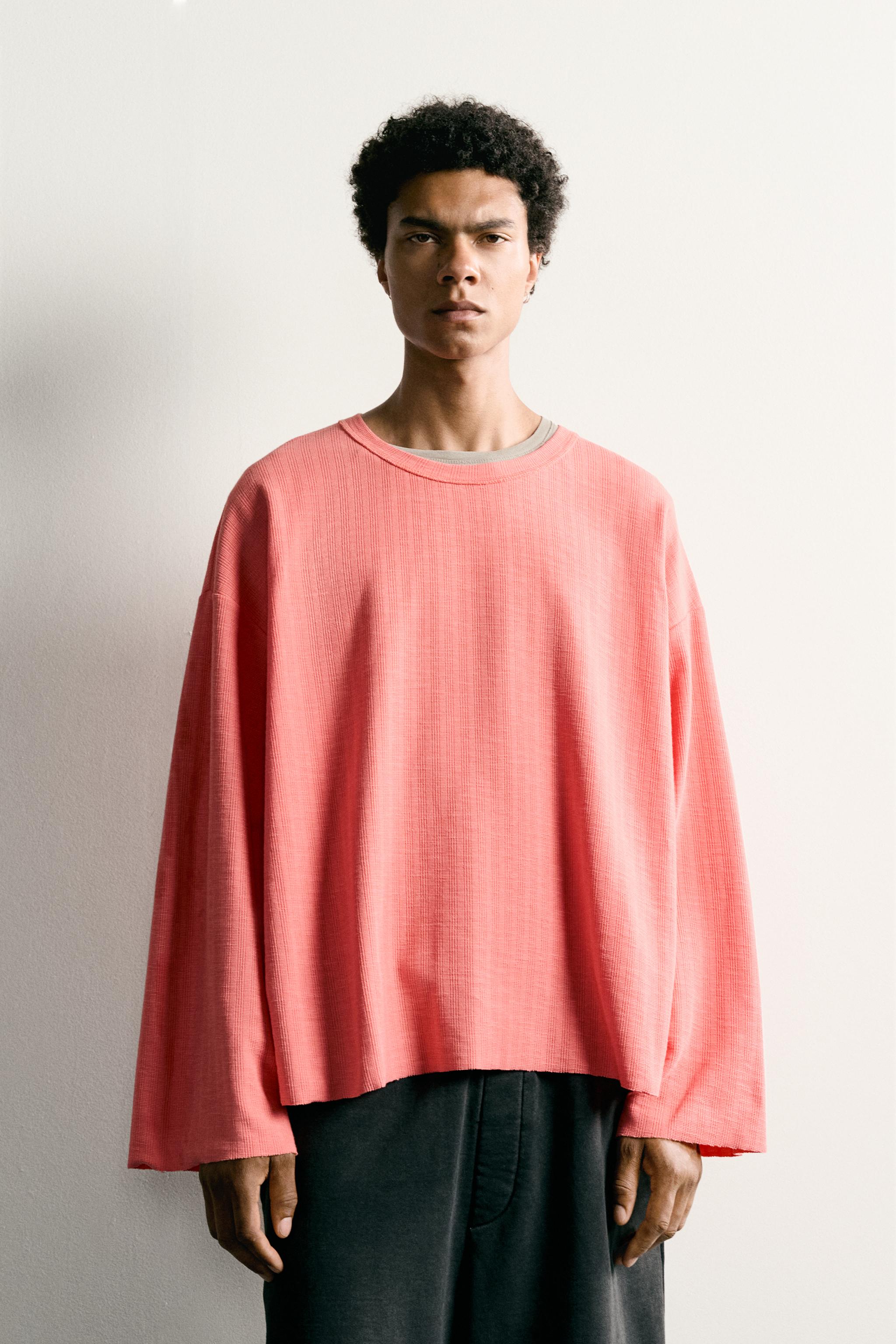RELAXED FIT LONG SLEEVE T-SHIRT — Coral
