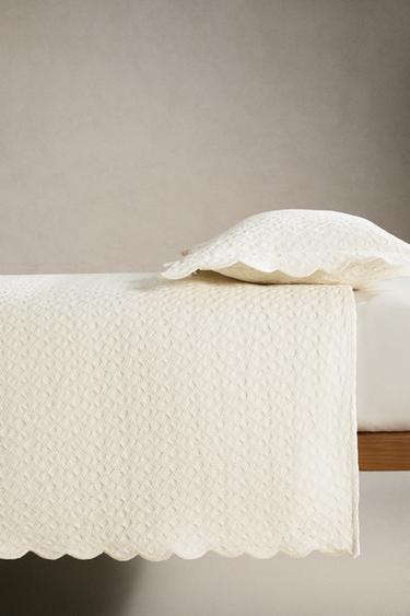 CHILDREN'S MINI WAFFLE TEXTURE BEDSPREAD - Ecru by Zara - Image 2
