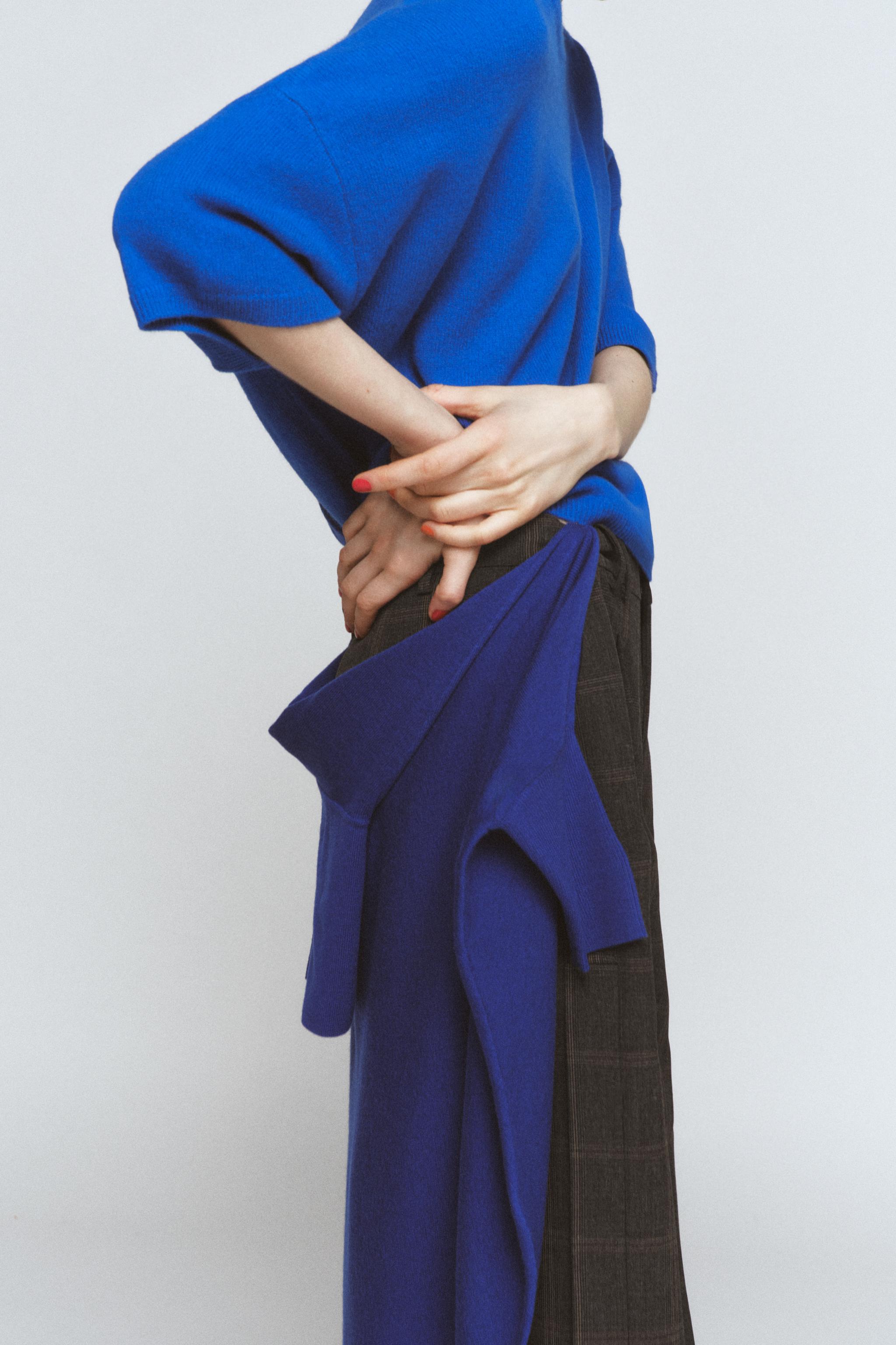 100% WOOL WIDE SLEEVE JUMPER