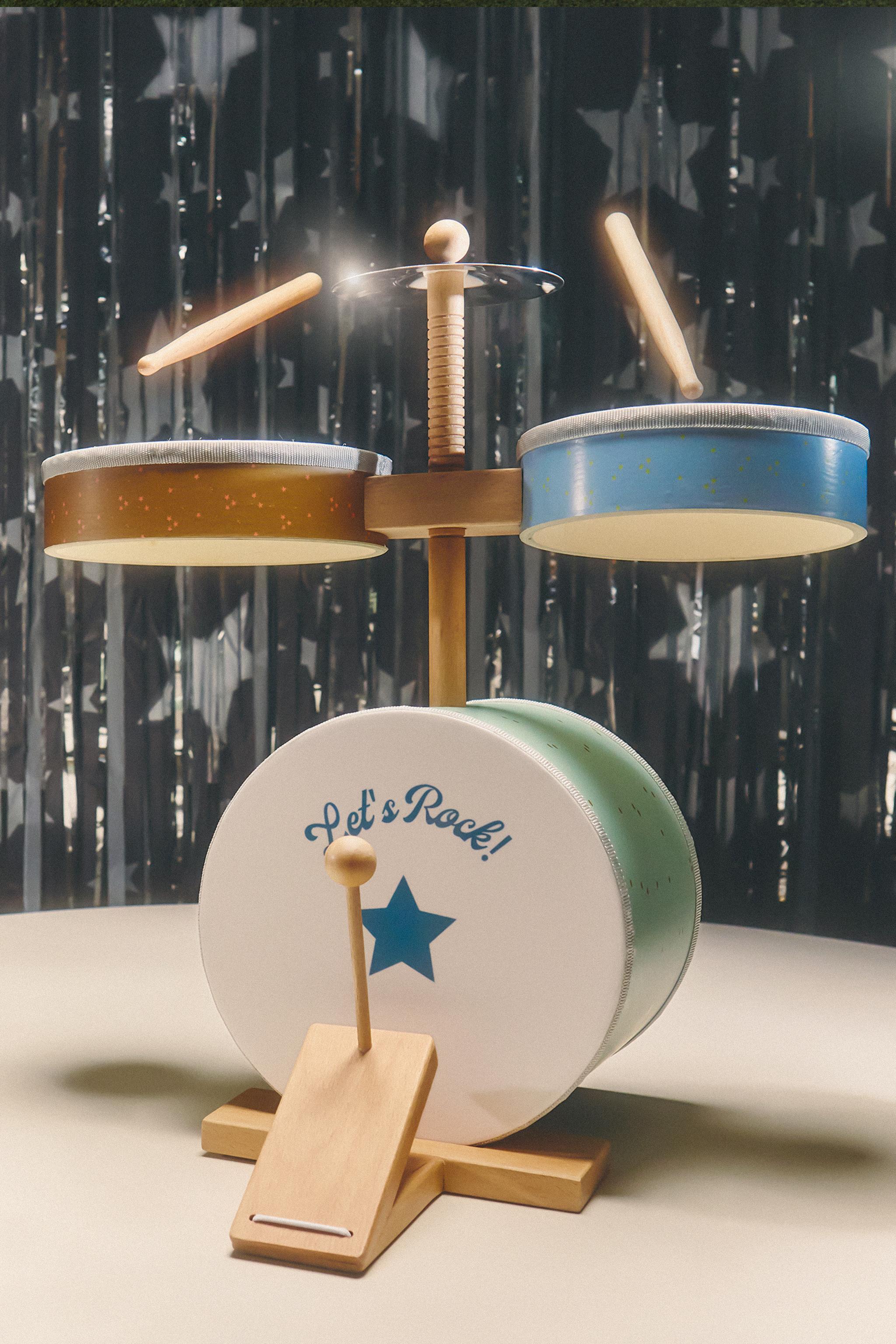 SHORT WOOL COAT WITH HIGH NECK