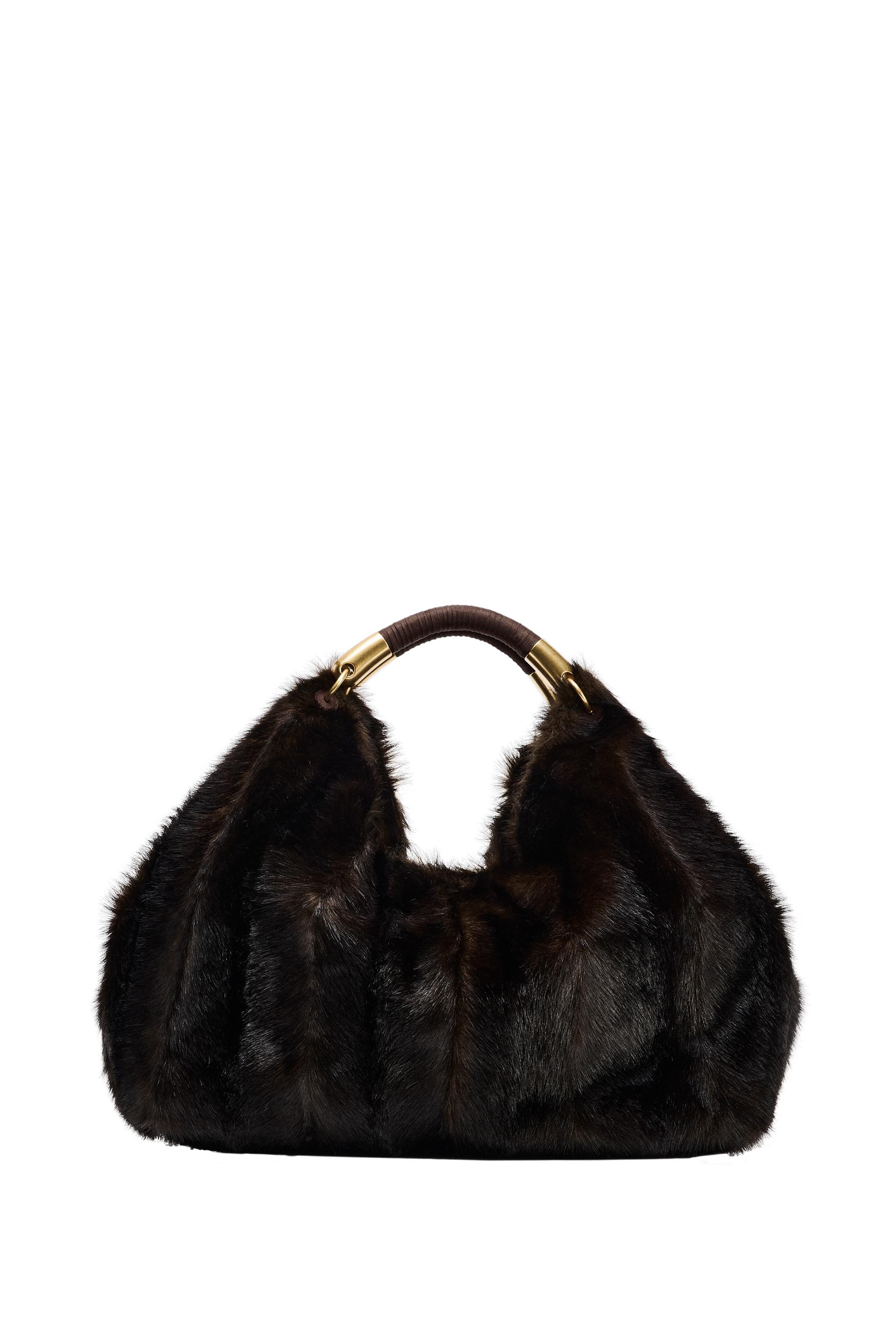 L'Appartement 【CARUS】FUR BAG ORCIANI | Venus Wolf Large eco-fur shoulder bag. color beige