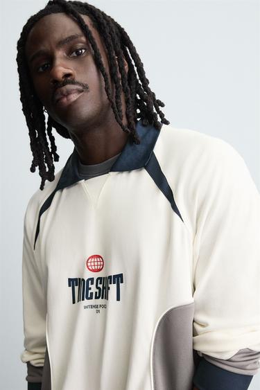 POLO ESTAMPADO FÚTBOL RETRO - Crudo de Zara