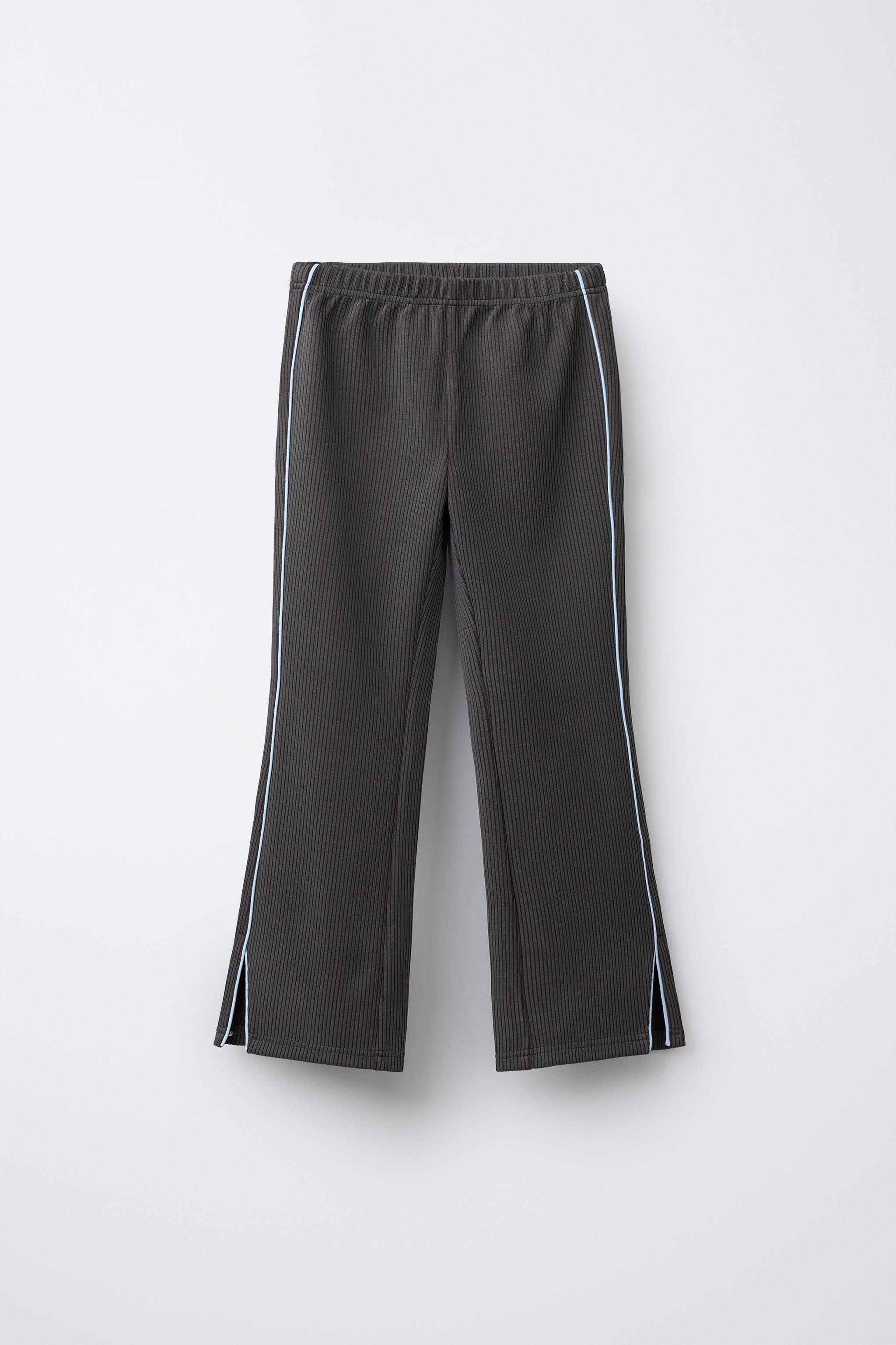 PANTALON CÔTELÉ ÉVASÉ AVEC MODAL