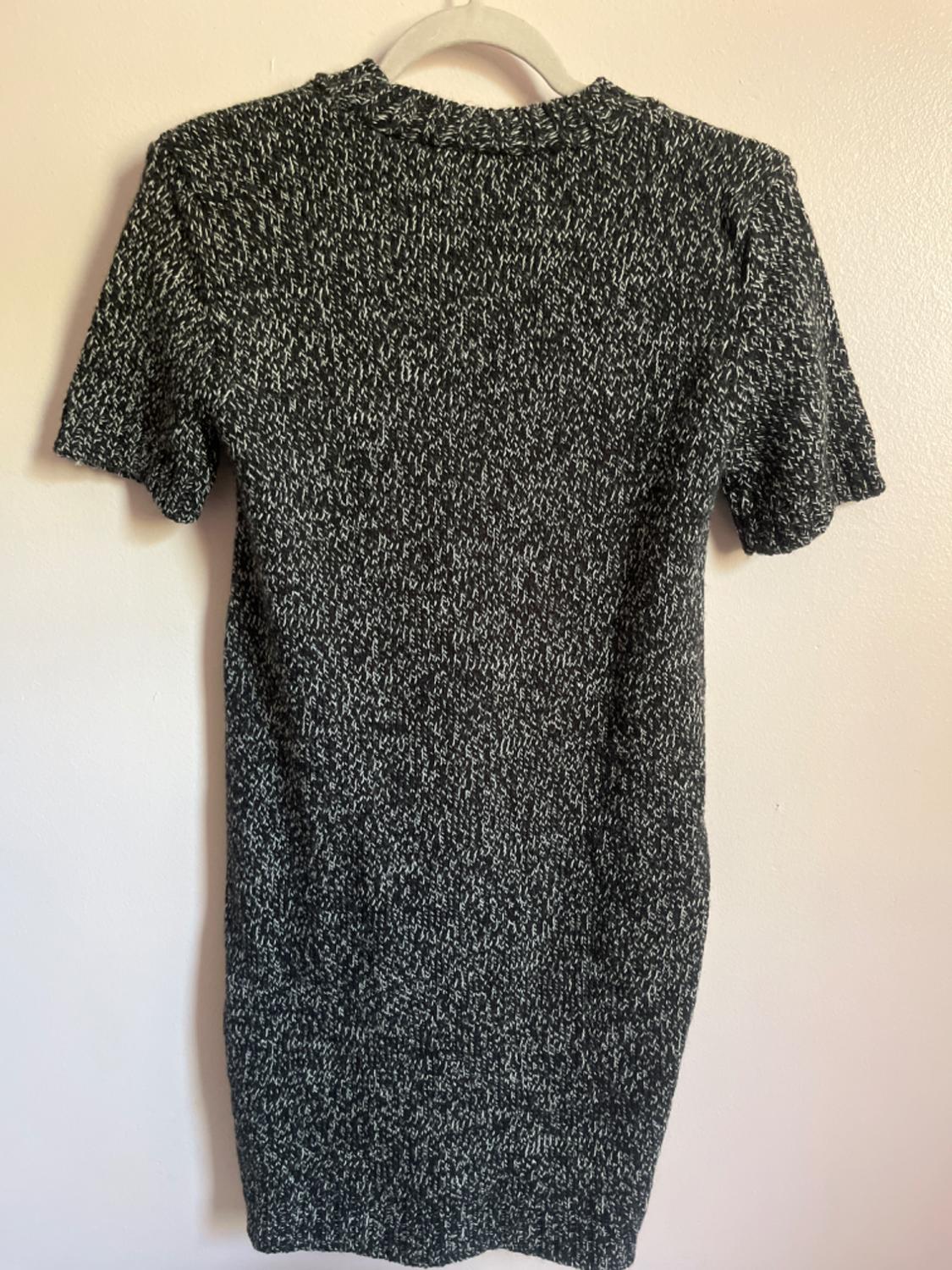 TWISTED YARN KNIT MINI DRESS - Image 2