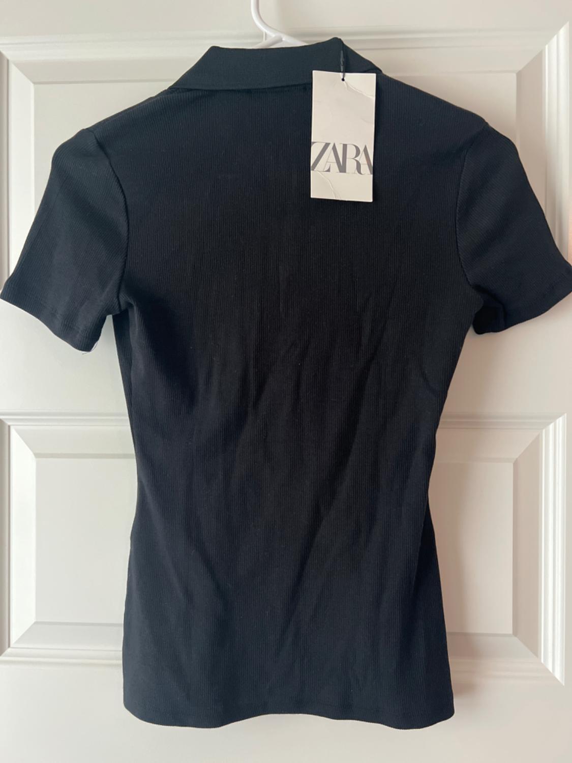 RIBBED POLO COLLAR SHIRT - Image 2