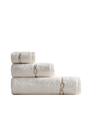 EMBROIDERED BOW BATH TOWEL - Golden by Zara
