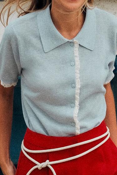 ТРИКОТАЖНЫЙ КАРДИГАН С КОРОТКИМИ РУКАВАМИ И КРУЖЕВОМ — ПАСТЕЛЬНО-СИНИЙ от Zara