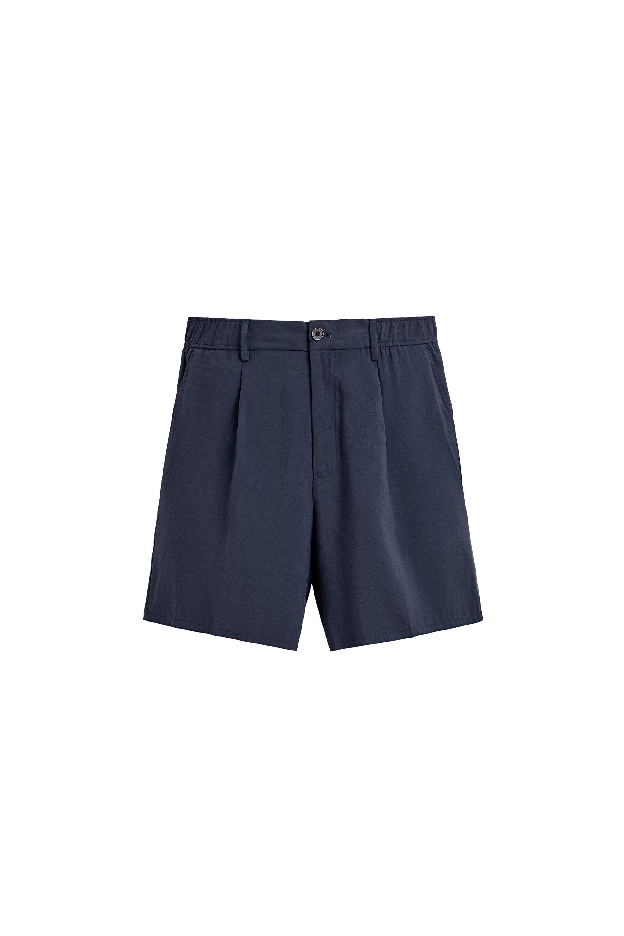 SOFT FLOWY PLEATED SHORTS - Navy blue | ZARA United States