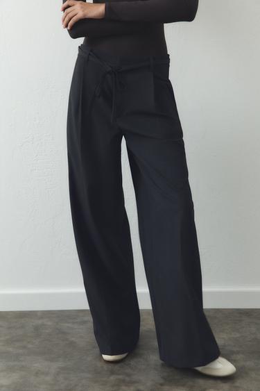 PANTALÓN FLUIDO CINTURÓN - Gris oscuro de Zara