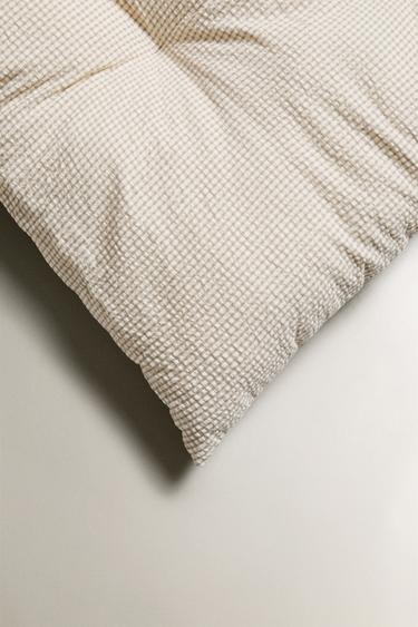 CHILDREN'S GINGHAM FLOOR CUSHION - Grey by Zara