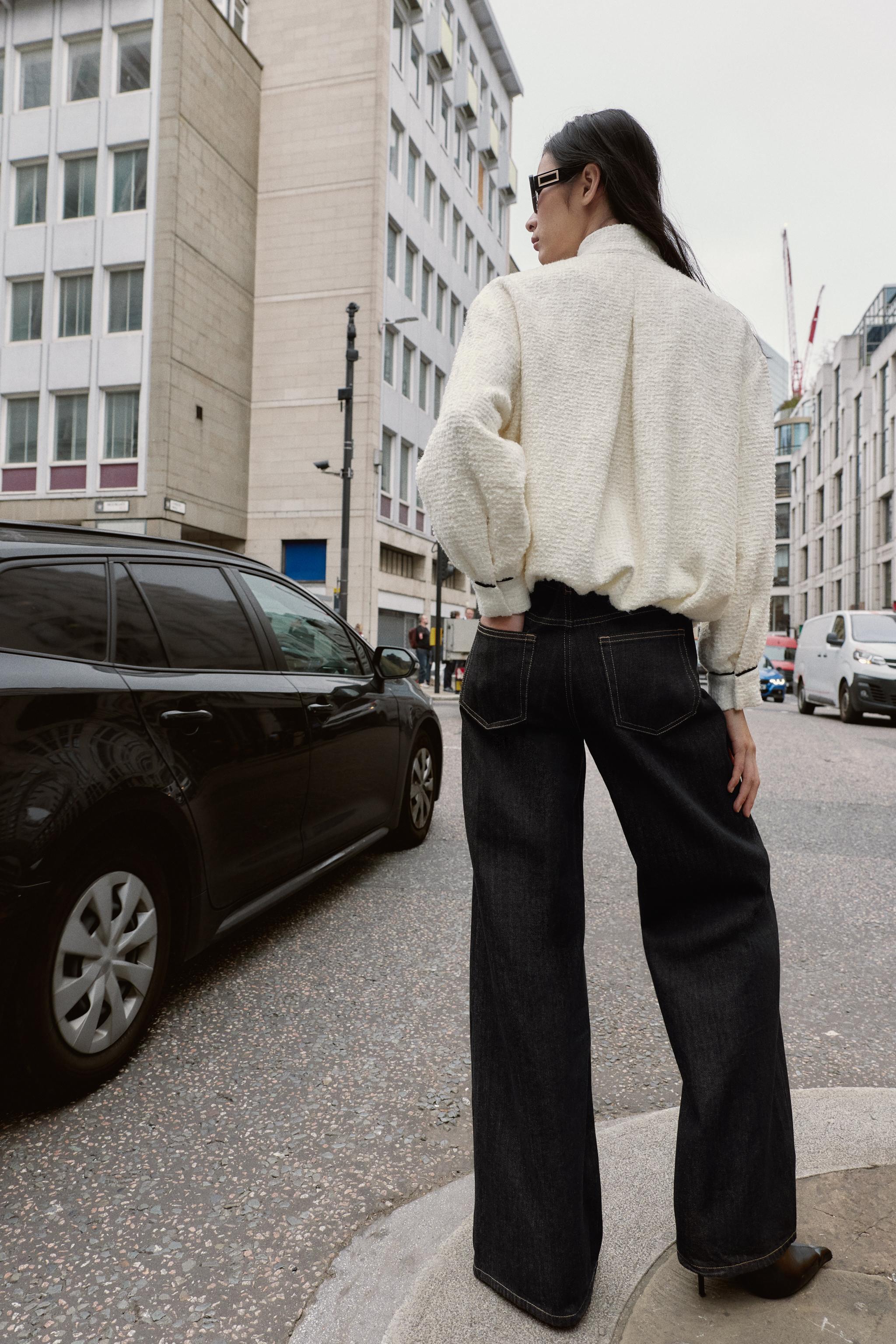 CONTRAST PIPING TEXTURED BOMBER JACKET