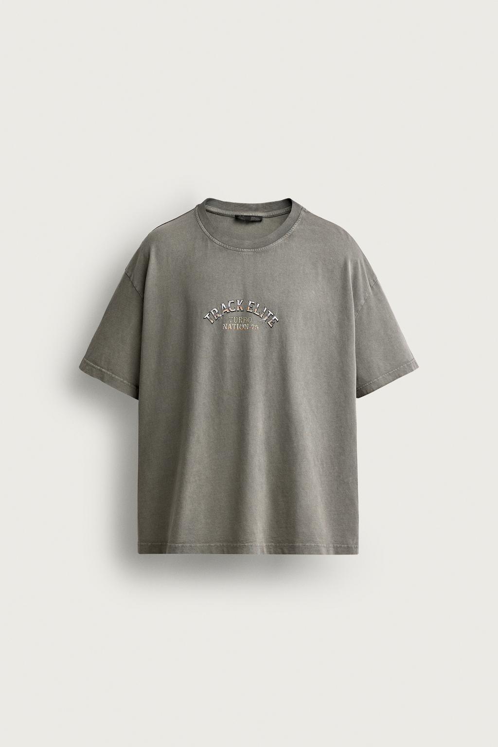 RELAXED FIT T-SHIRT WITH CONTRAST GRAPHICS