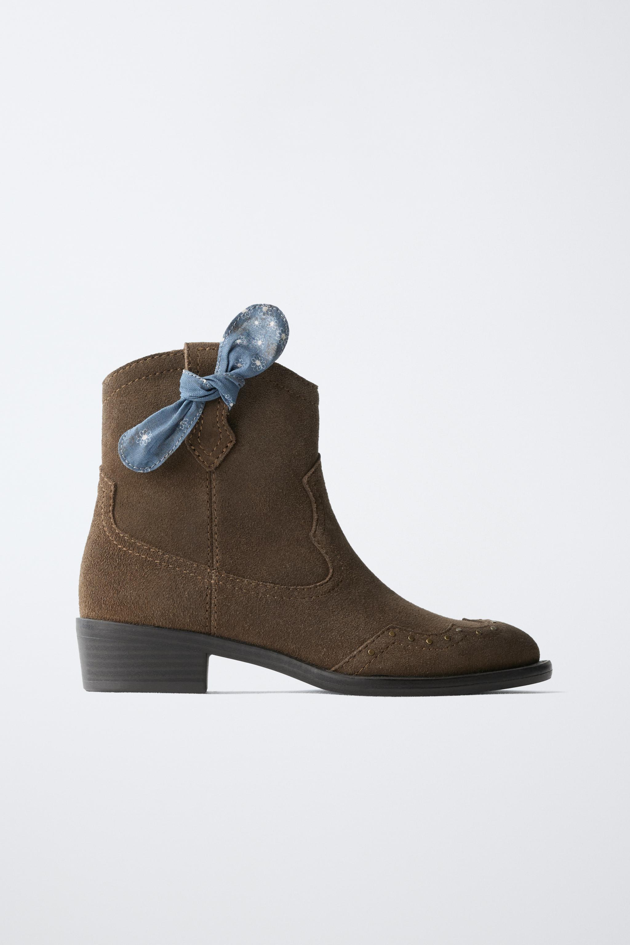 LEATHER STUDDED BANDANA ANKLE BOOTS — Brown