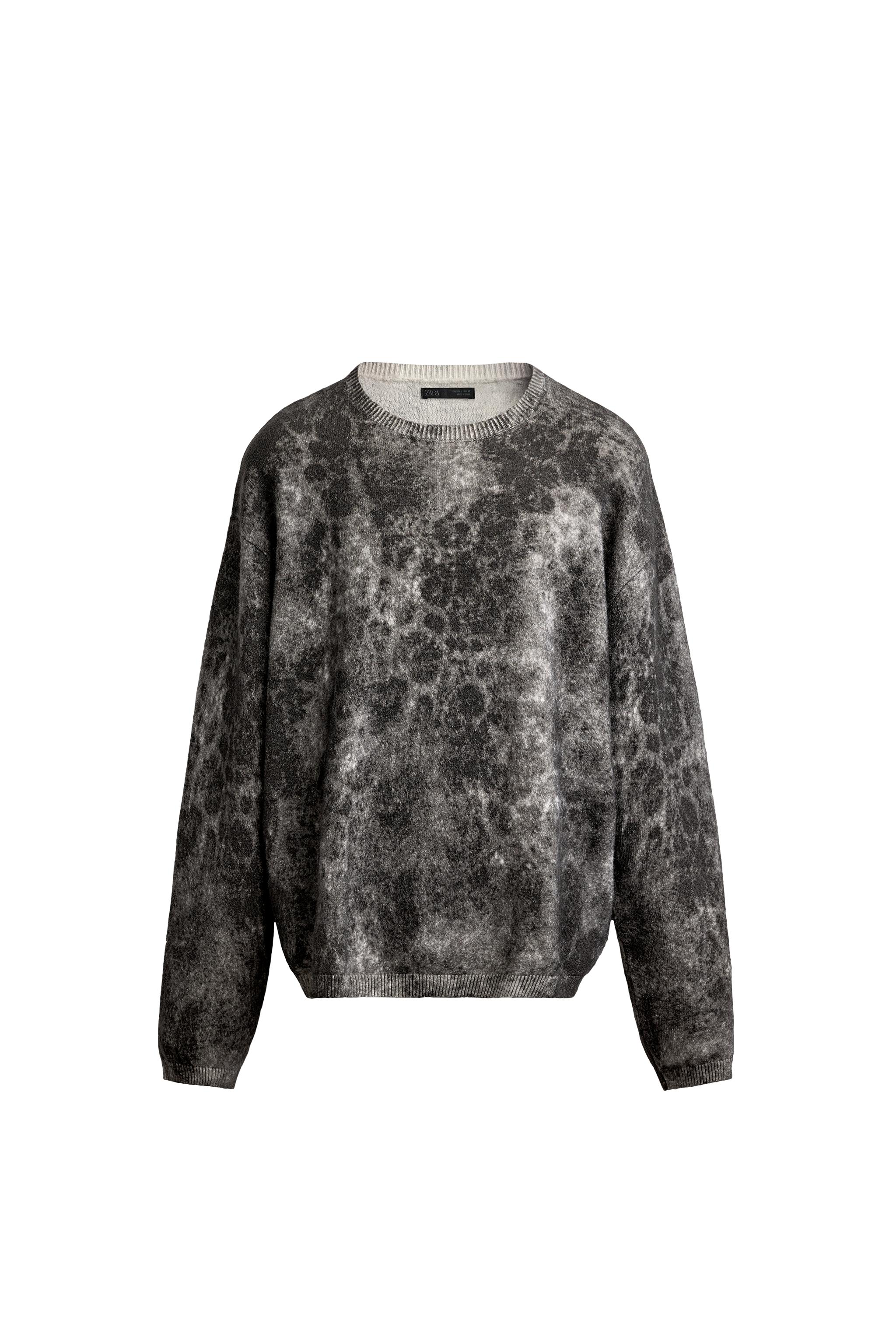 JERSEY RELAXED FIT ESTAMPADO ABSTRACTO