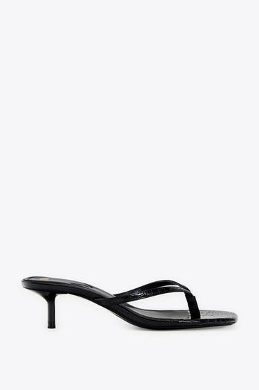 SANDALIA MINIMAL TIRAS - Negro de Zara
