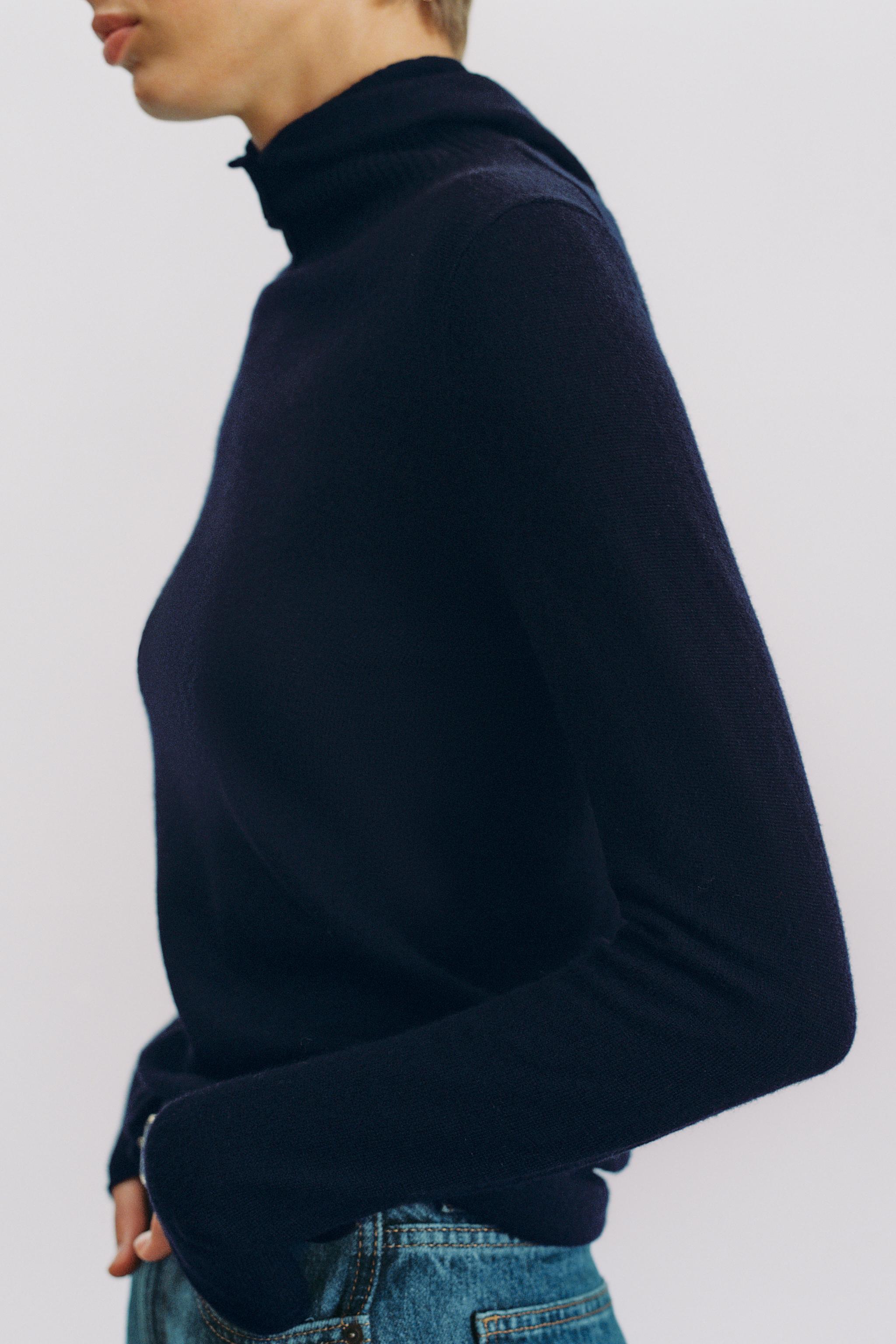 EXTRA-SOFT 100% WOOL hoodie SWEATER - thumbnail 4