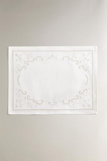 SET DE TABLE BRODERIE ET JOUR ÉCHELLE - Blanc de Zara - Image 0