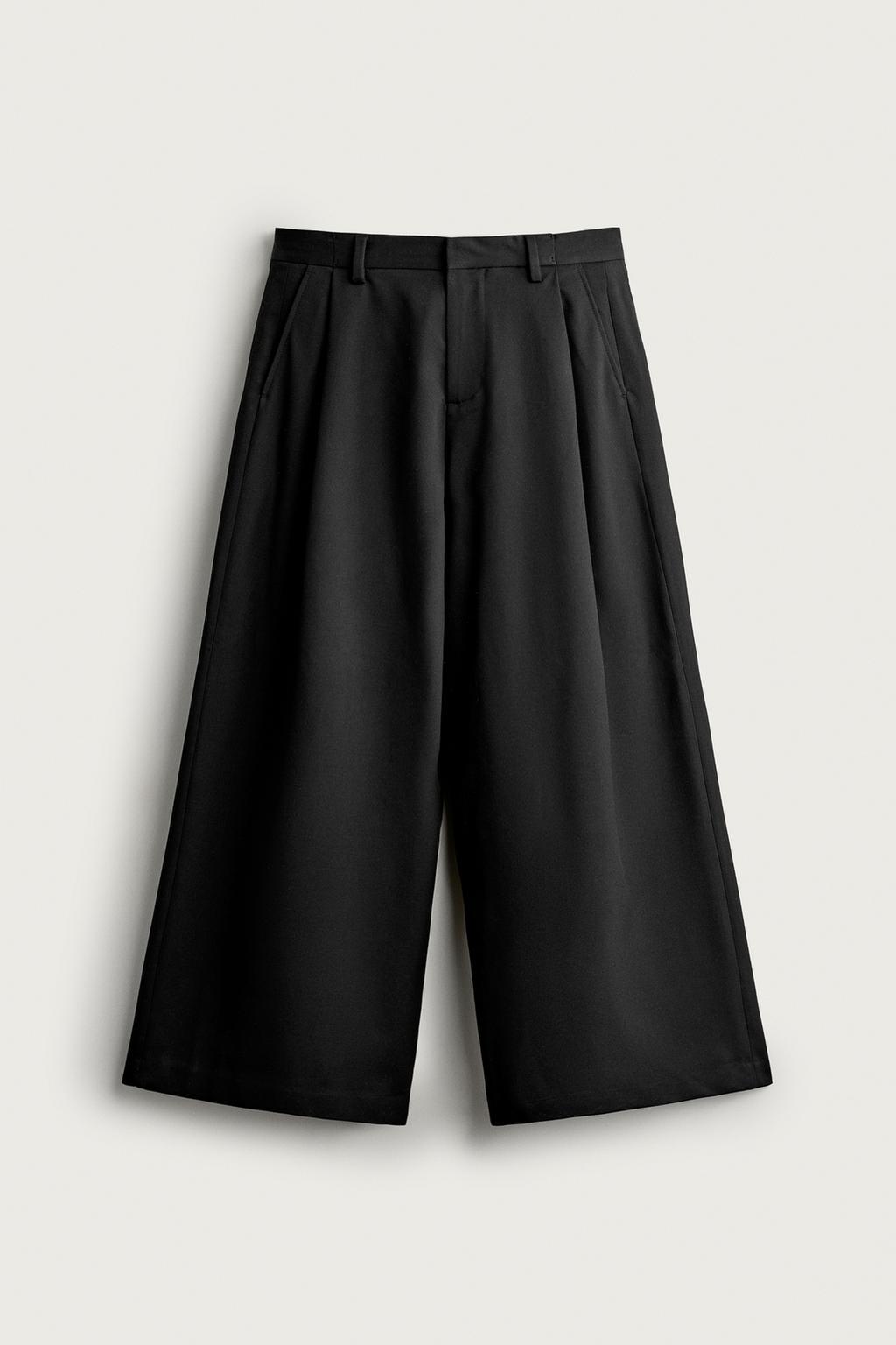 WIDE-LEG PLEATED TROUSERS