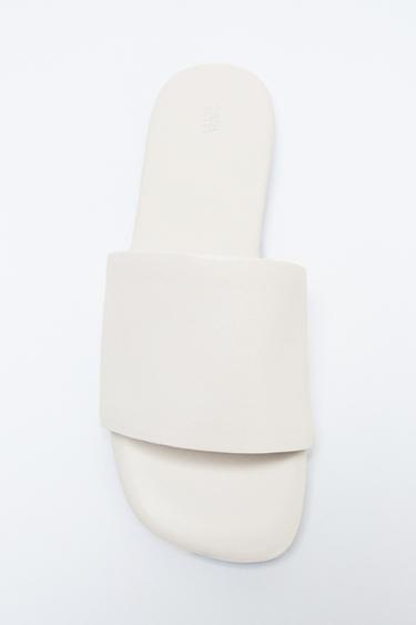 FLAT LEATHER SANDALS - Ecru White by Zara