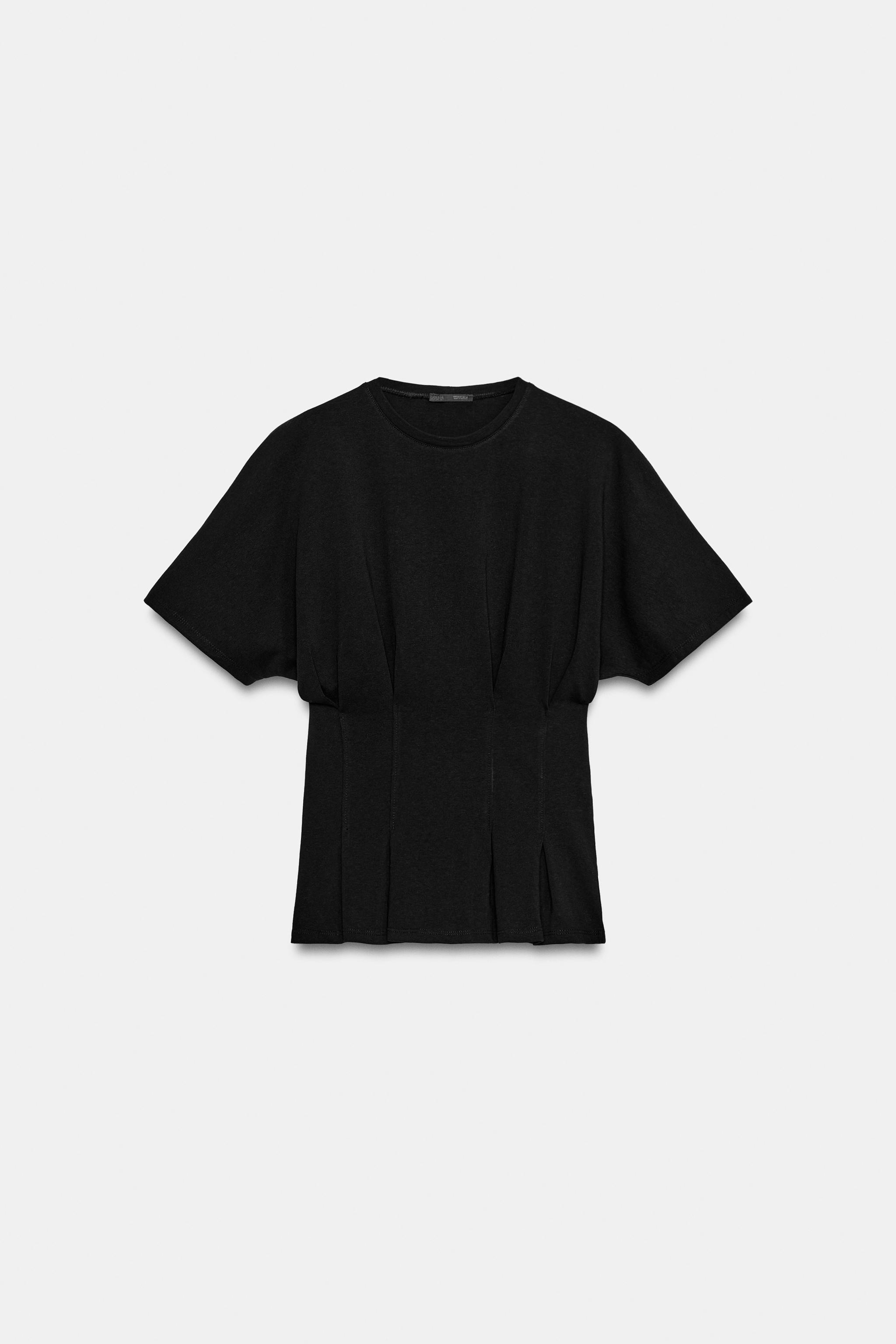 FITTED PLEATED T-SHIRT