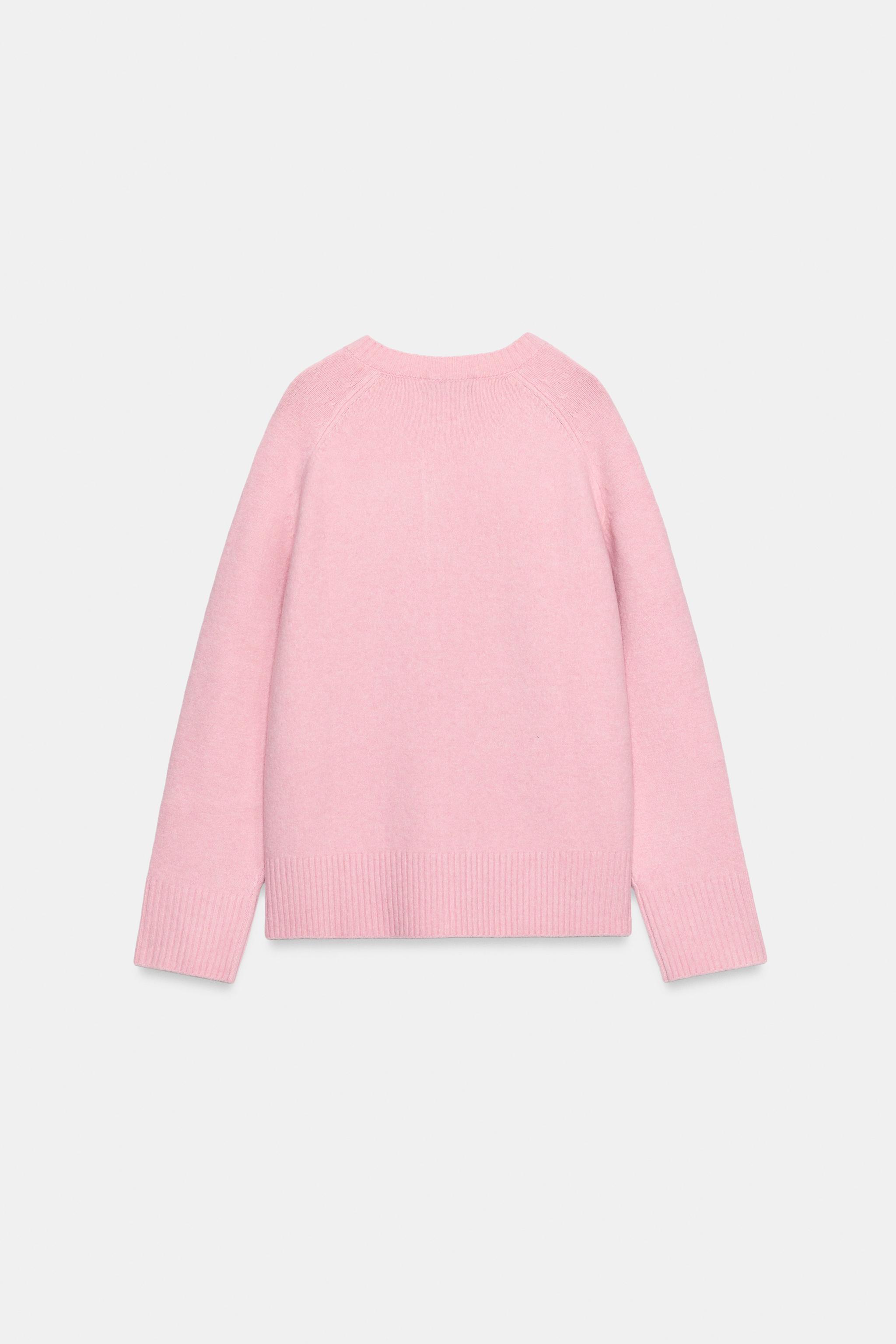 SOFT TOUCH KNIT SWEATER