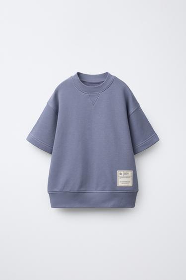 ENSEMBLE EN MOLLETON AVEC T-SHIRT ÉTIQUETTE ET SHORT - Mauve de Zara - Image 1