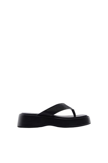 FLAT LEATHER SANDAL
