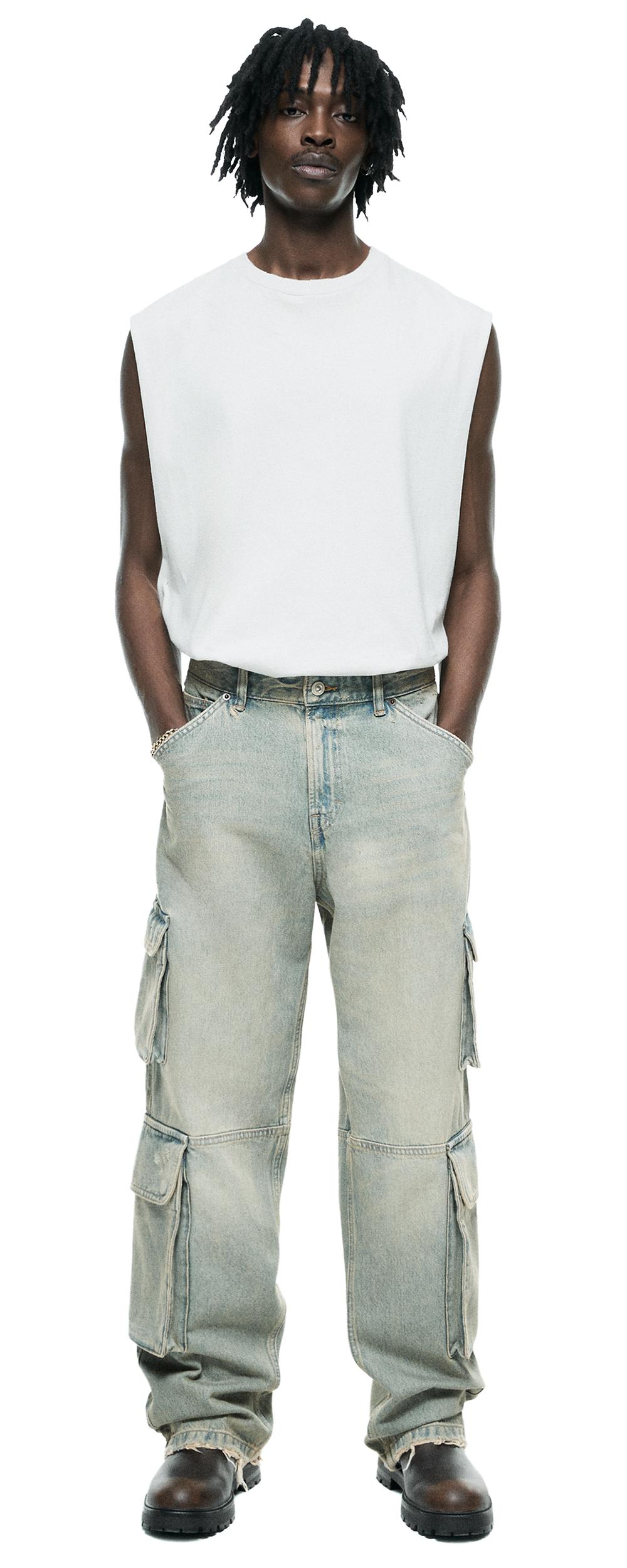 Men s Straight Leg Jeans Explore our New Arrivals ZARA United