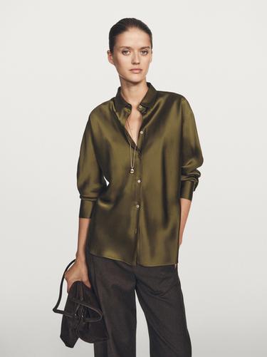 Camisa satinada manga murciélago - Verde medio de Zara