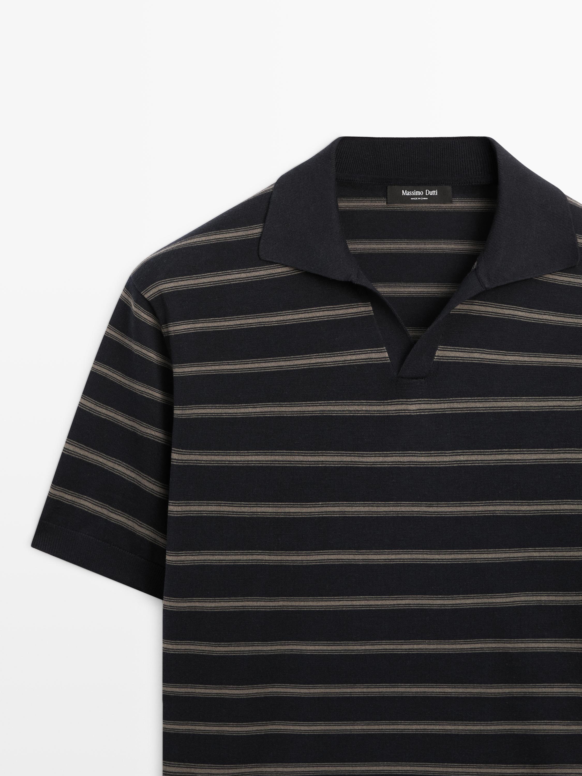 Polo en maille rayée contrastante
