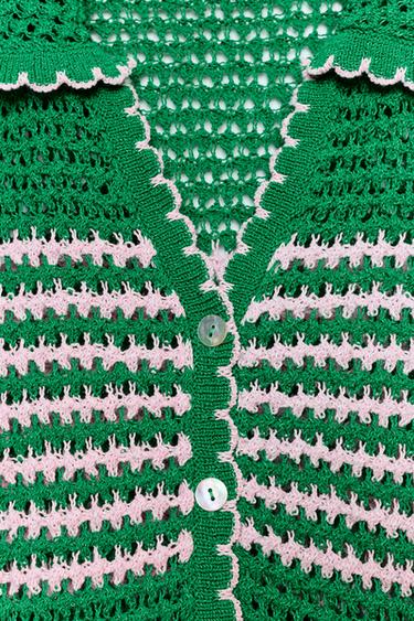 GILET POLO EN MAILLE AJOURÉE À RAYURES - Vert de Zara - Image 6