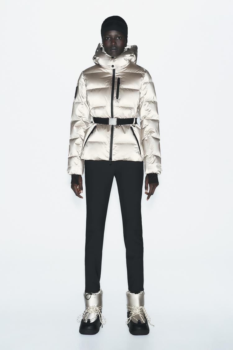 WATER RESISTANT AND WIND PROTECTION ダウンジャケット RECCO 