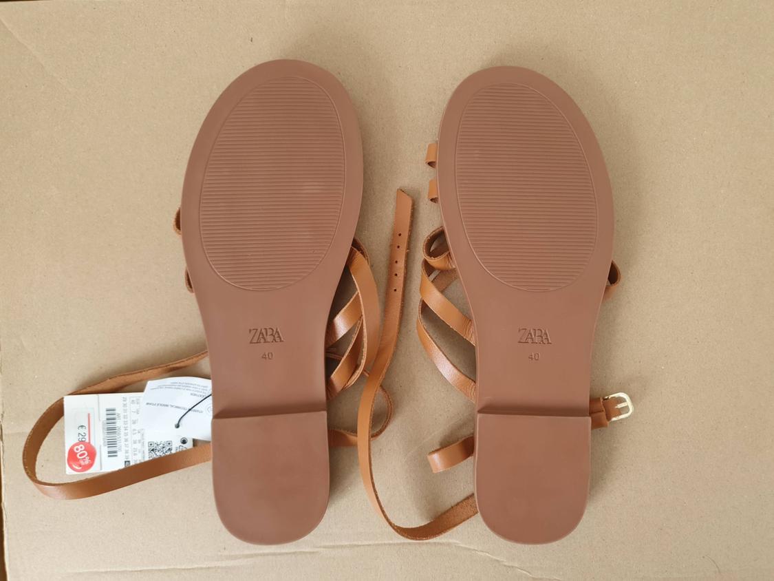 STRAPPY LEATHER SANDALS - Image 4