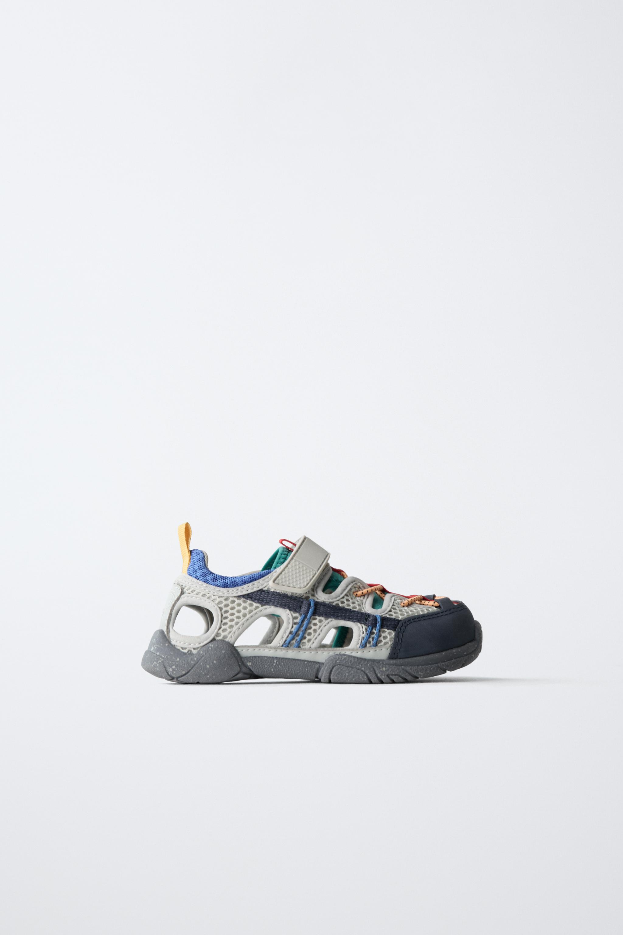 BAREFOOT ATHLETIC SANDALS