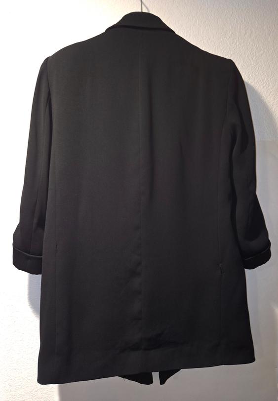 BLAZER WITH ROLLED-UP SLEEVES - Image 2