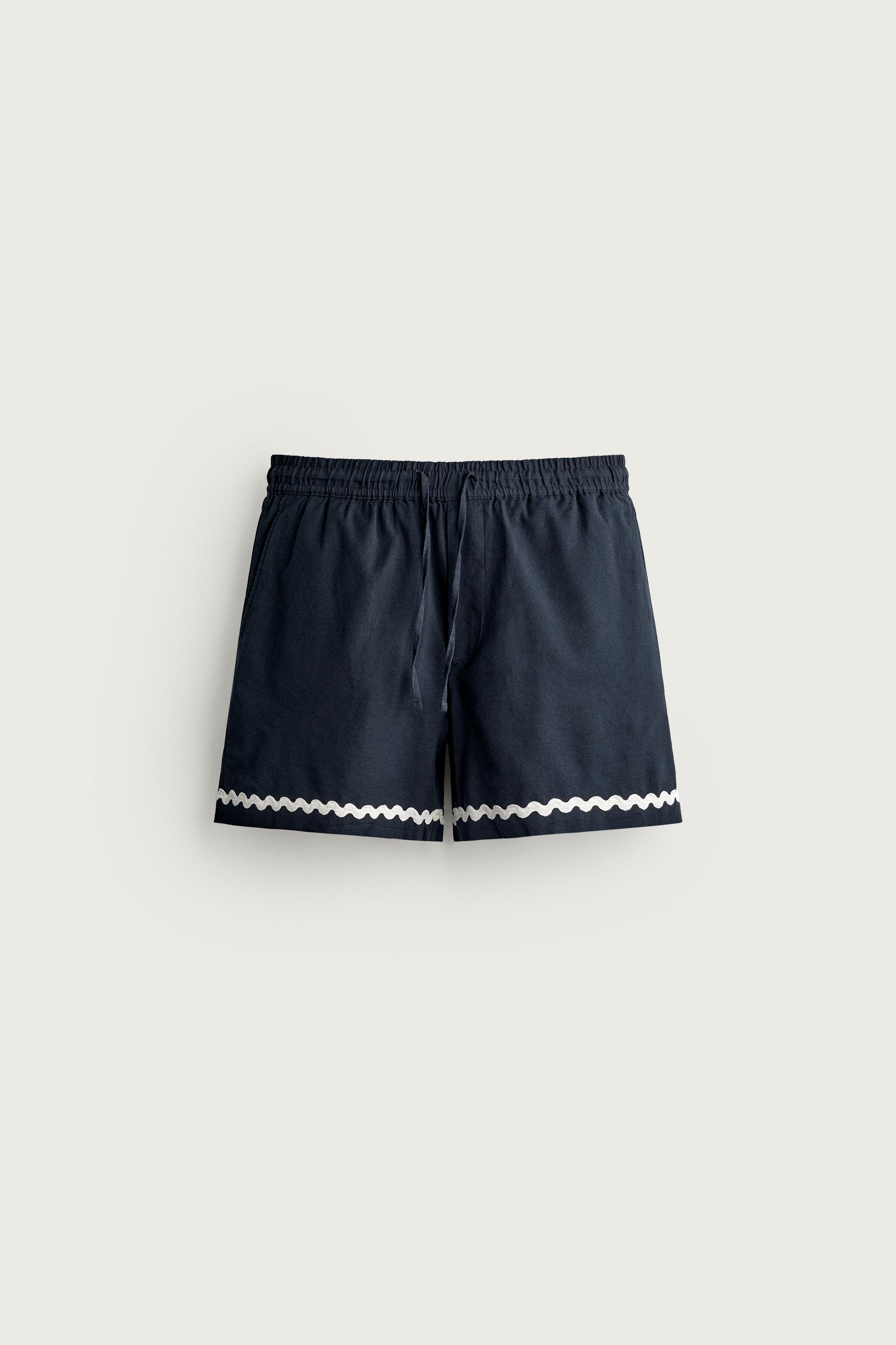 FISH EMBROIDERY SHORTS