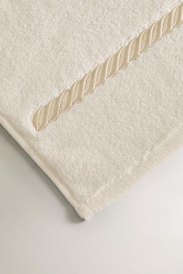 EMBROIDERED CORD BATH TOWEL - Oyster-white by Zara - Image 2