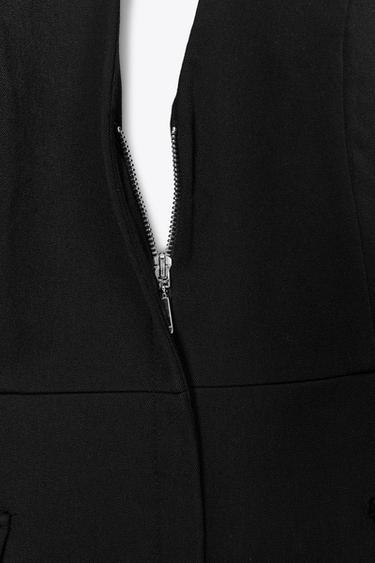 GILET HALTER AVEC RABATS - Noir de Zara - Image 8