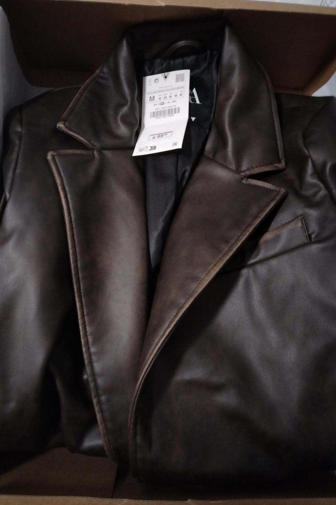 DISTRESSED FAUX LEATHER COAT - Image 3