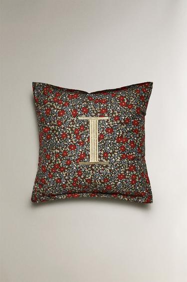 FLORAL CHRISTMAS LETTER 'I' CUSHION - Multicoloured by Zara - Image 0