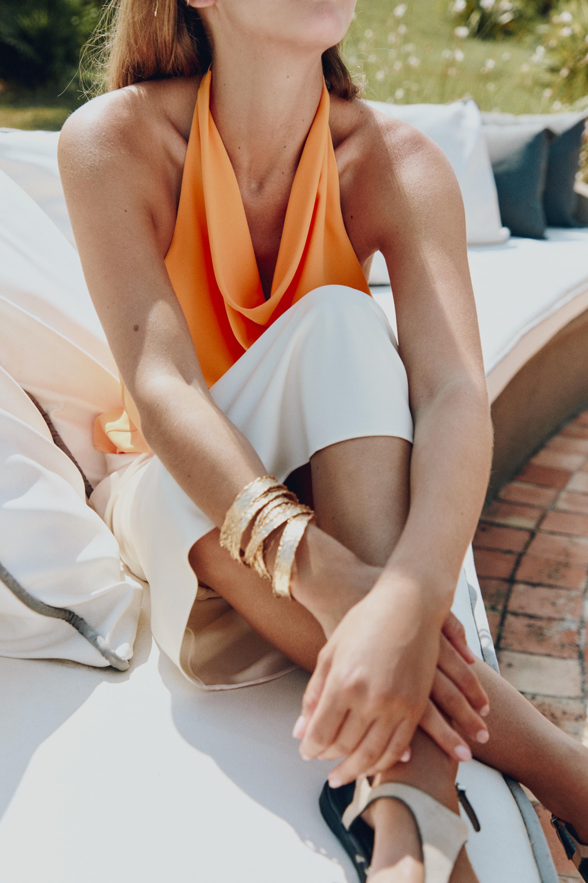 TOP HALTER SATINÉ