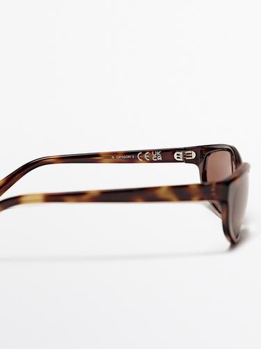 Gafas de sol pequeñas ovaladas - Marrón de Zara - Imagen 0