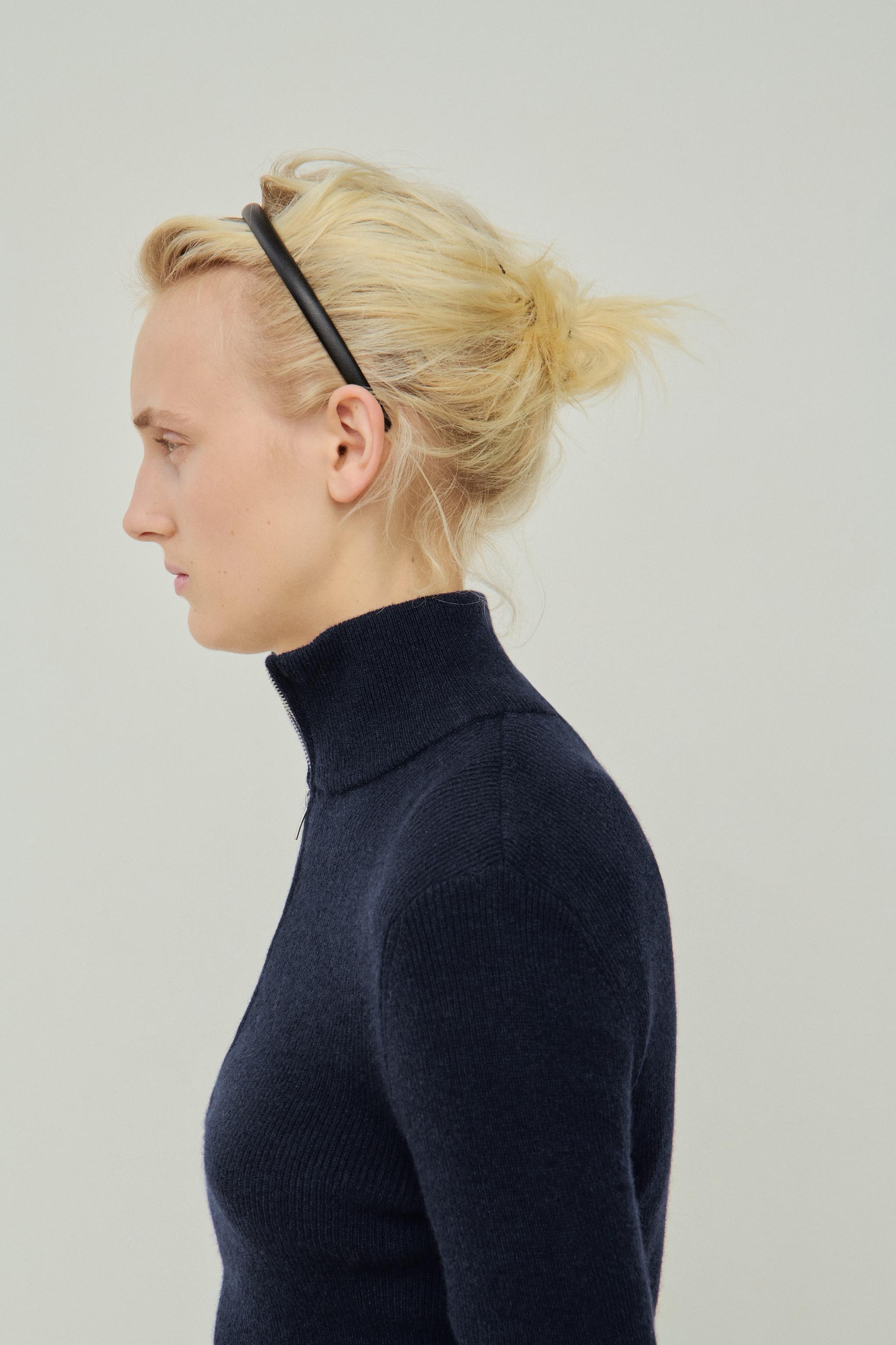 100% WOOL ZIP-UP SWEATER — Navy blue