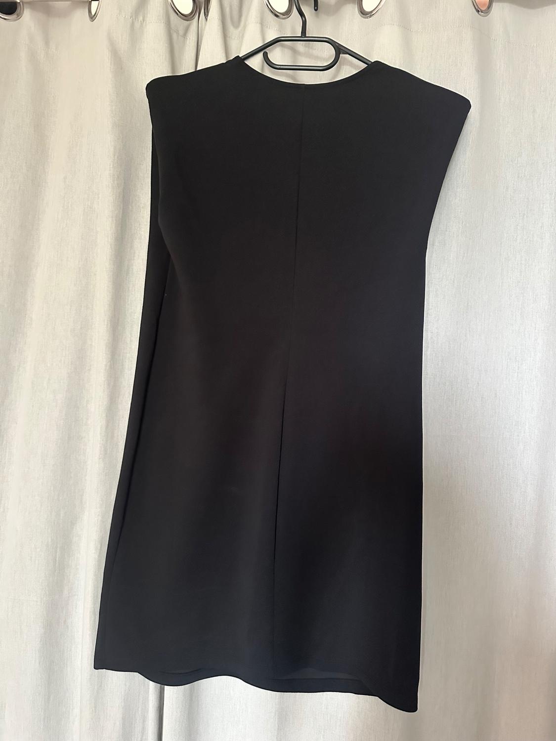 DRESS WITH SHOULDER PADS - Image 2