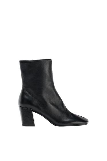 LEATHER BLOCK HEEL ANKLE BOOTS