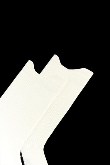 2-PACK OF TRAINING SOCKS - Light yellow by Zara