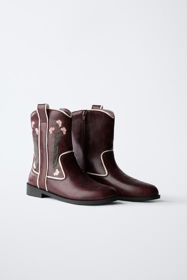 Zara EMBROIDERED ANKLE BOOTS - Maroon
